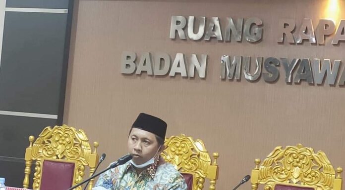 Ketua DPRD Takalar, Darwis Sijaya